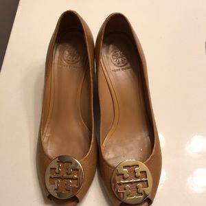 Tan Tory Burch wedges size 9.5